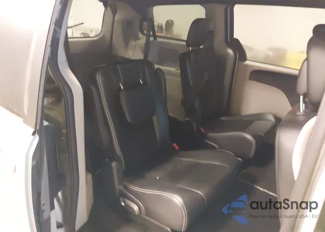 2017 Dodge Grand Caravan Sxt from USA, damaged, VIN 2C4RDGCG6HR645444